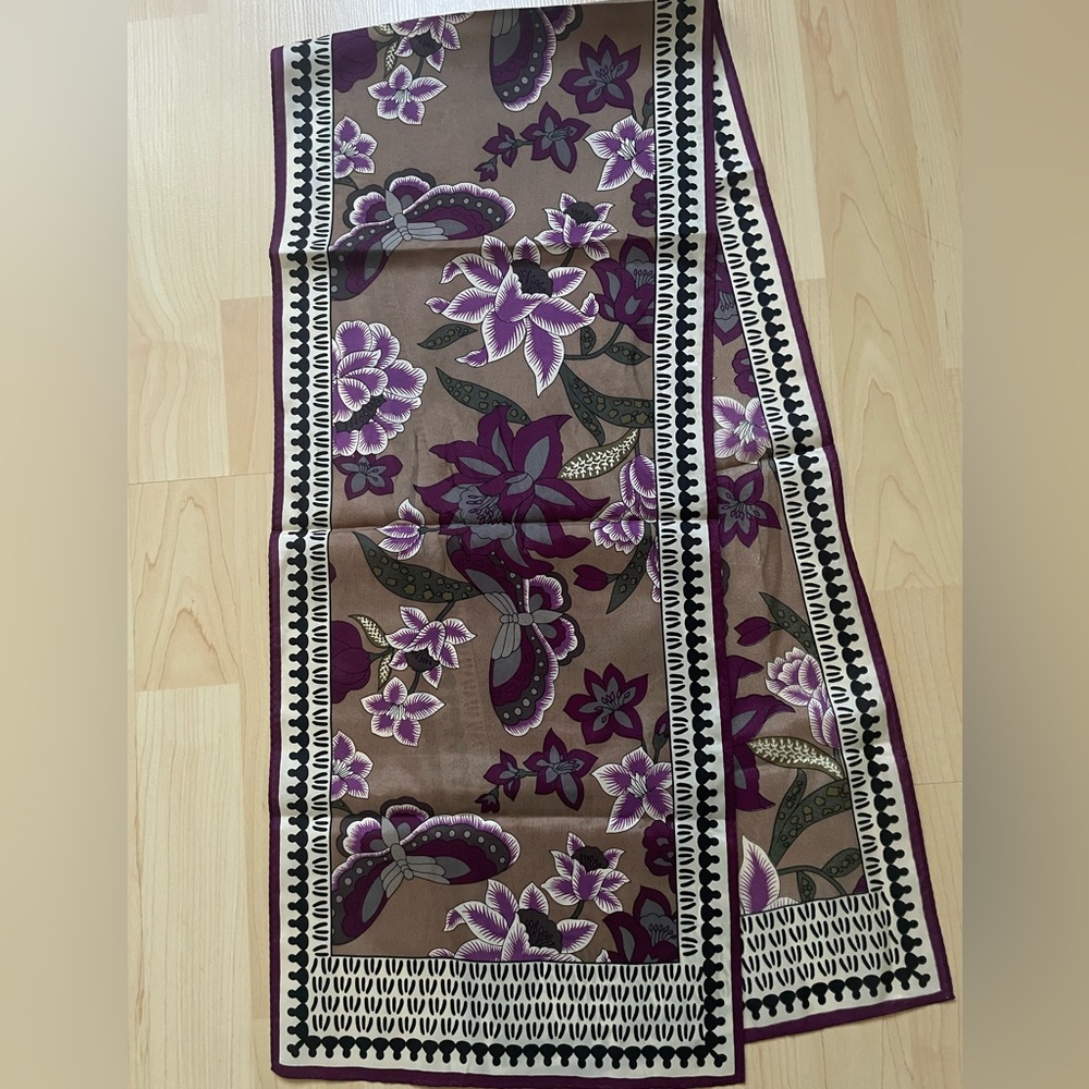 Oscar de la Renta floral butterfly printed silk scarf
